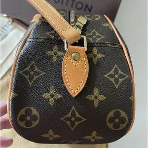 Authentic LV  Bois cross body
